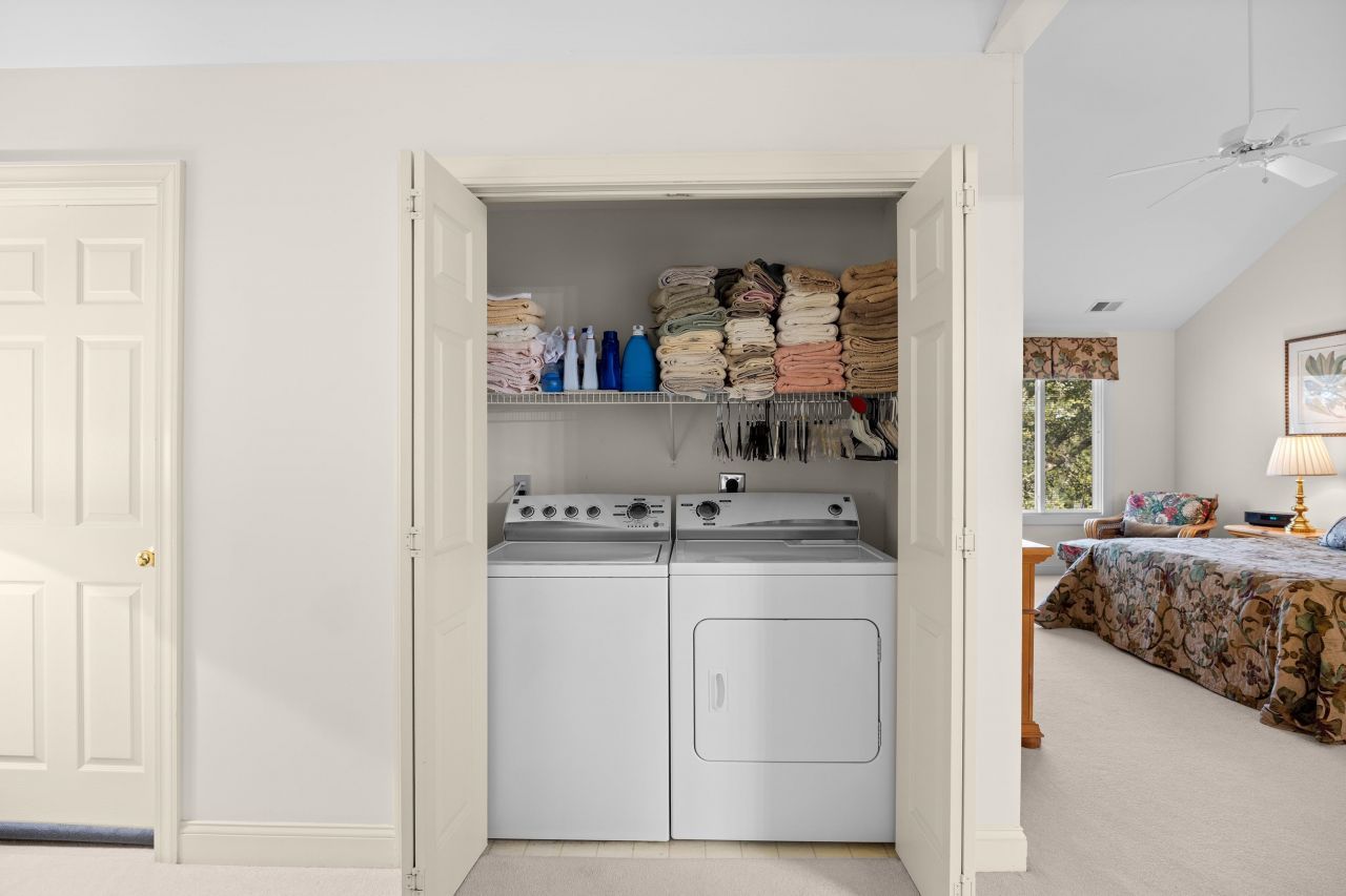 48 Twelve Oaks Dr. Photo 24