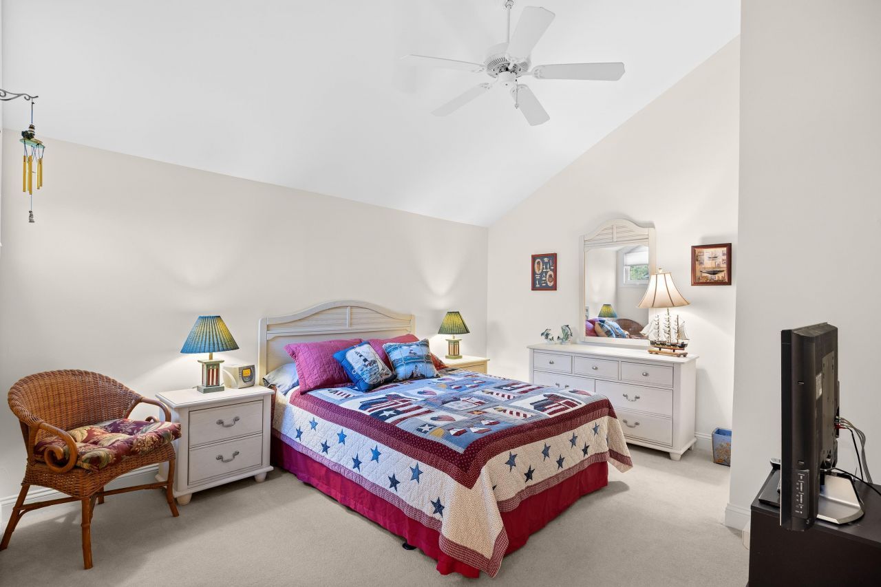 48 Twelve Oaks Dr. Photo 28