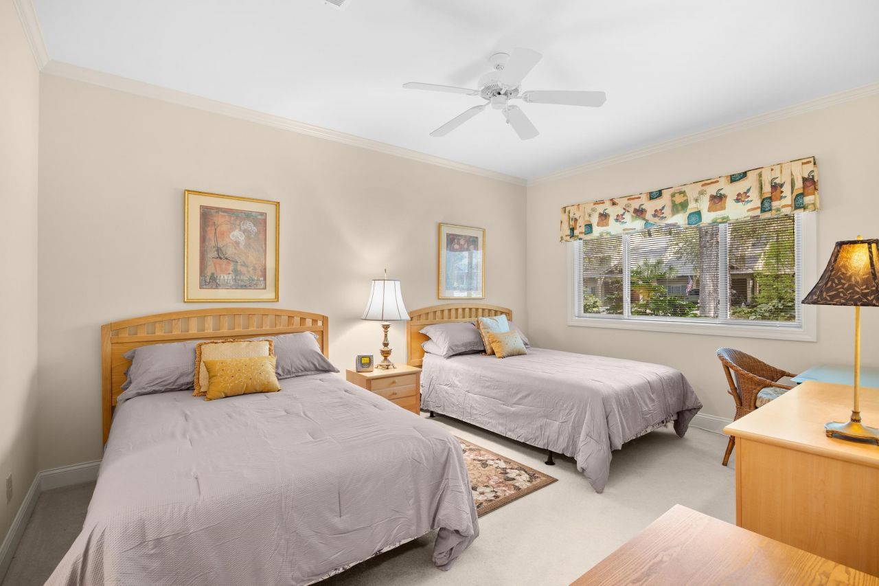 48 Twelve Oaks Dr. Photo 31