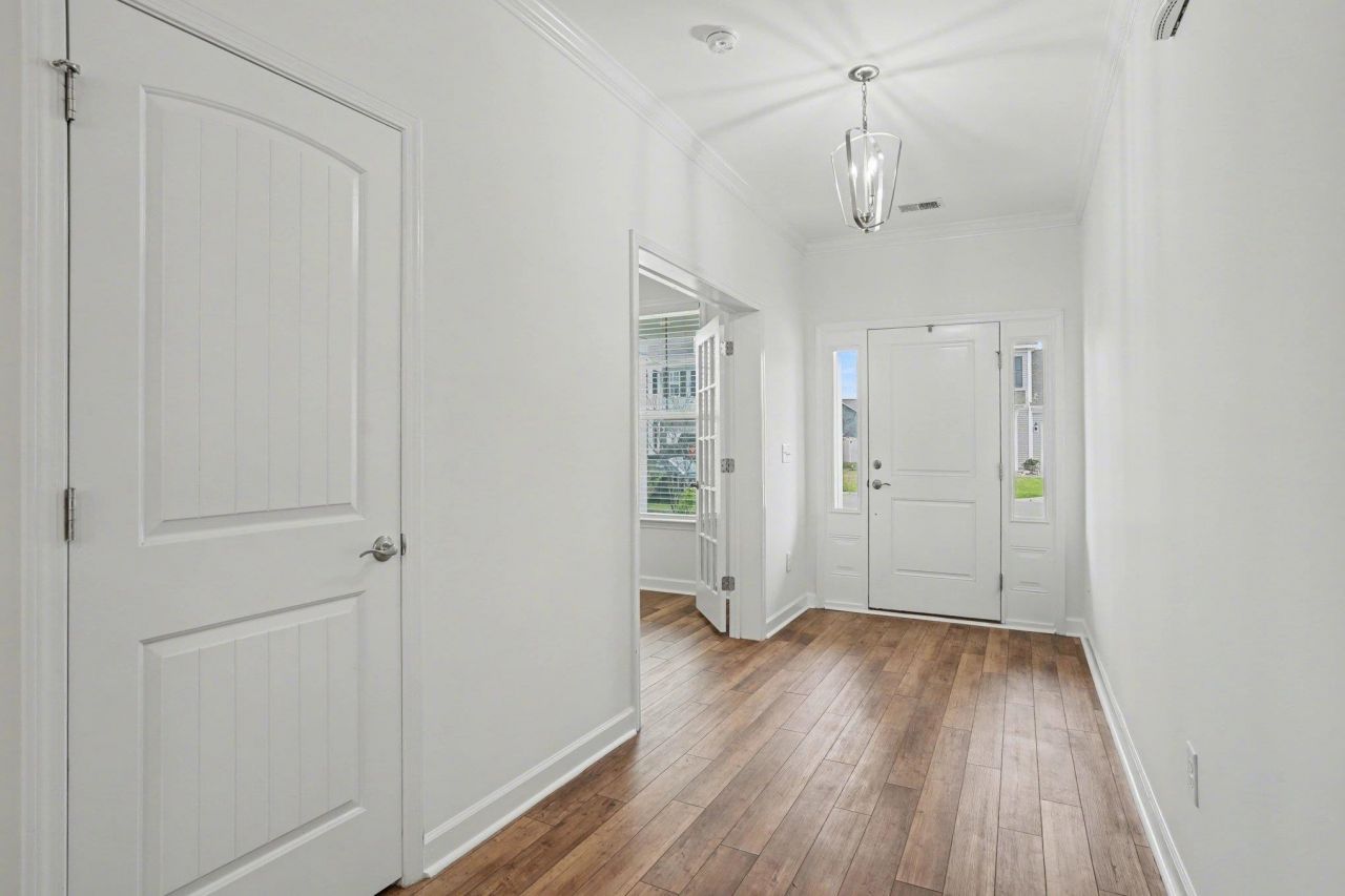 5207 Country Pine Dr. Photo 31