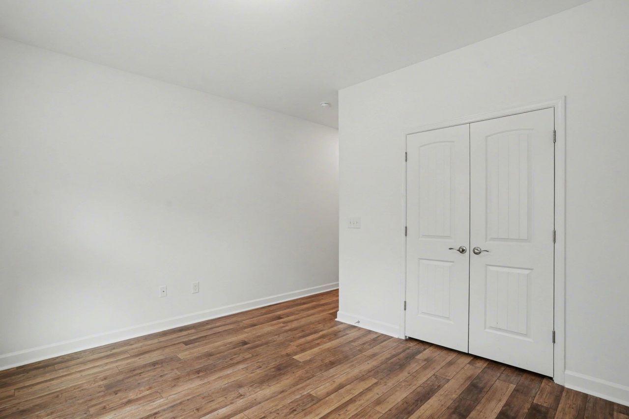 5207 Country Pine Dr. Photo 44