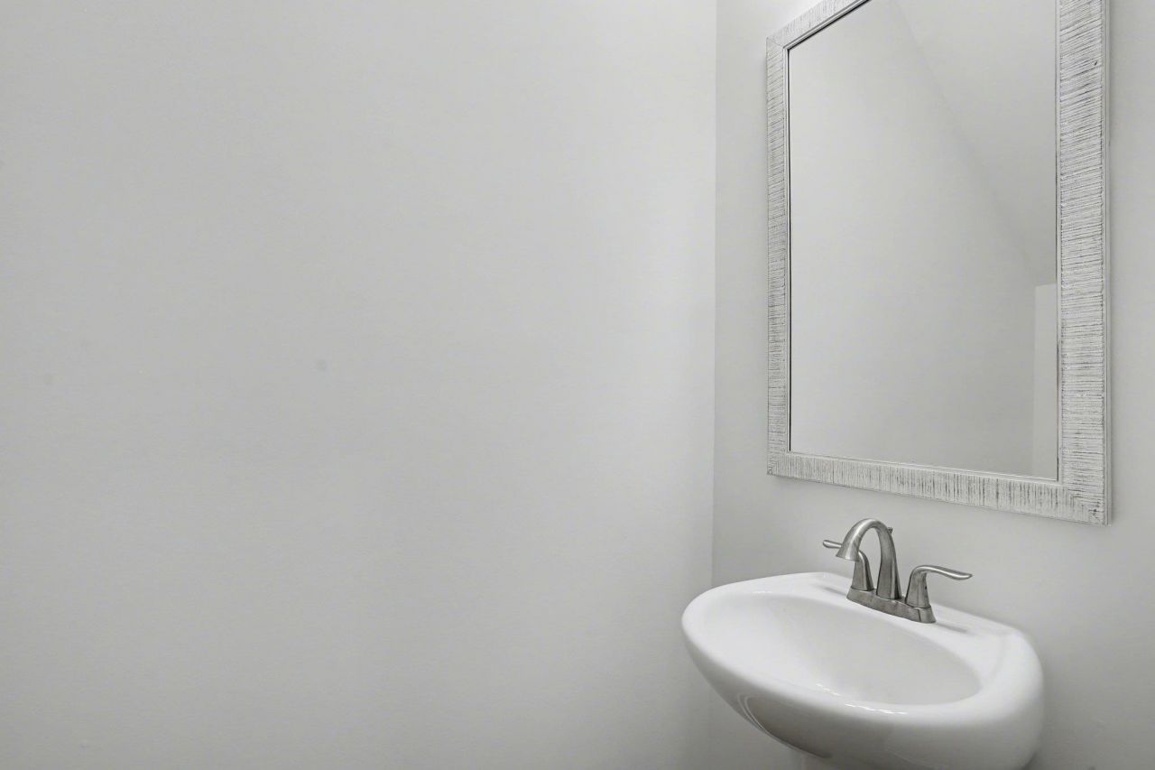 5207 Country Pine Dr. Photo 46