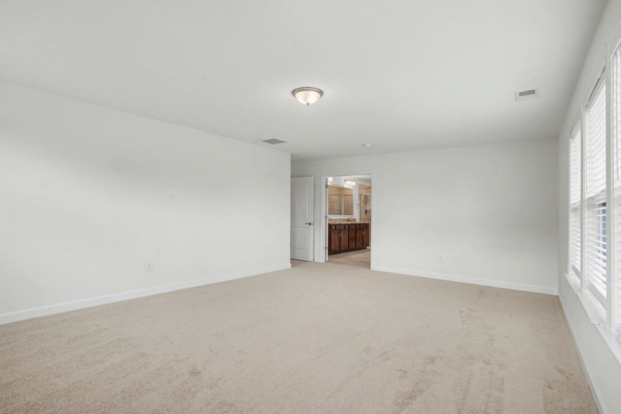 5207 Country Pine Dr. Photo 49