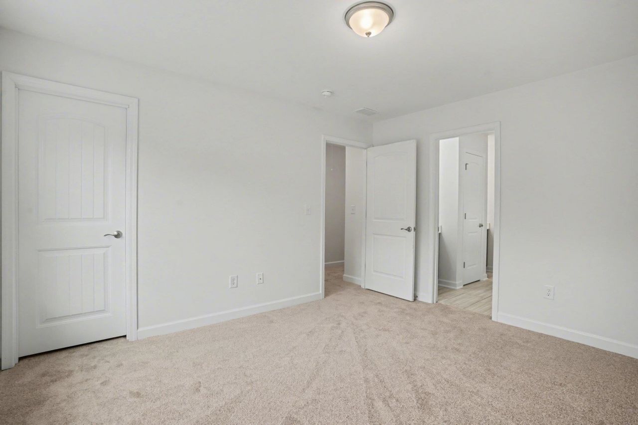 5207 Country Pine Dr. Photo 55