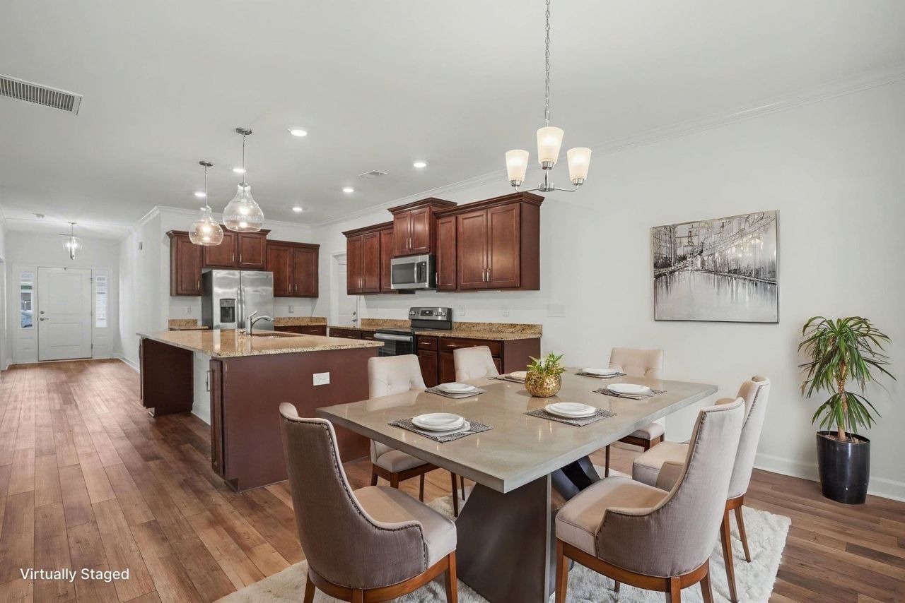 5207 Country Pine Dr. Photo 6