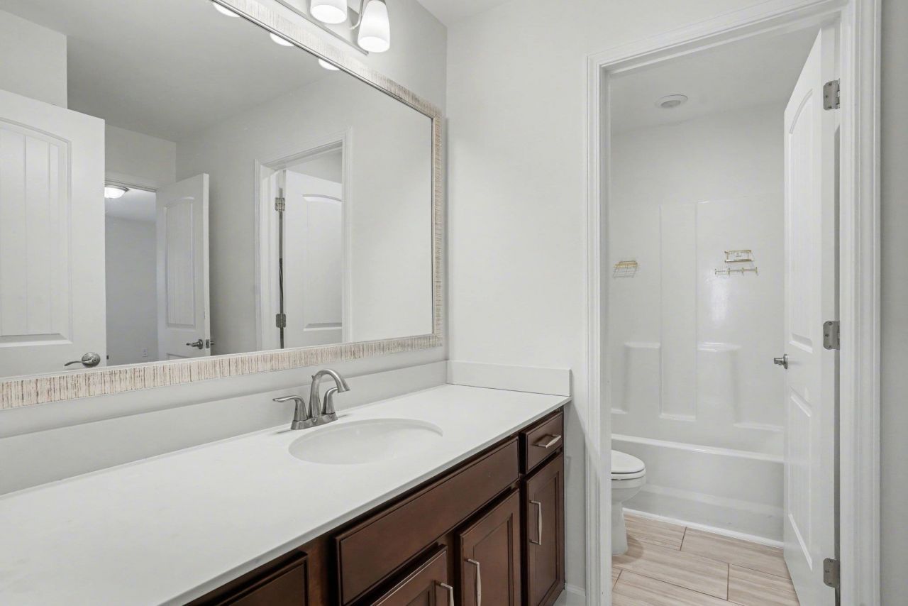 5207 Country Pine Dr. Photo 63