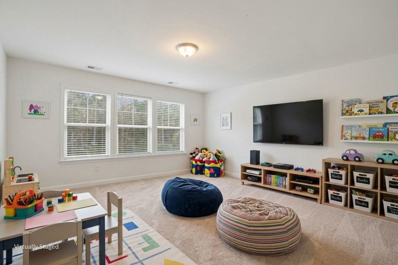 5207 Country Pine Dr. Photo 9