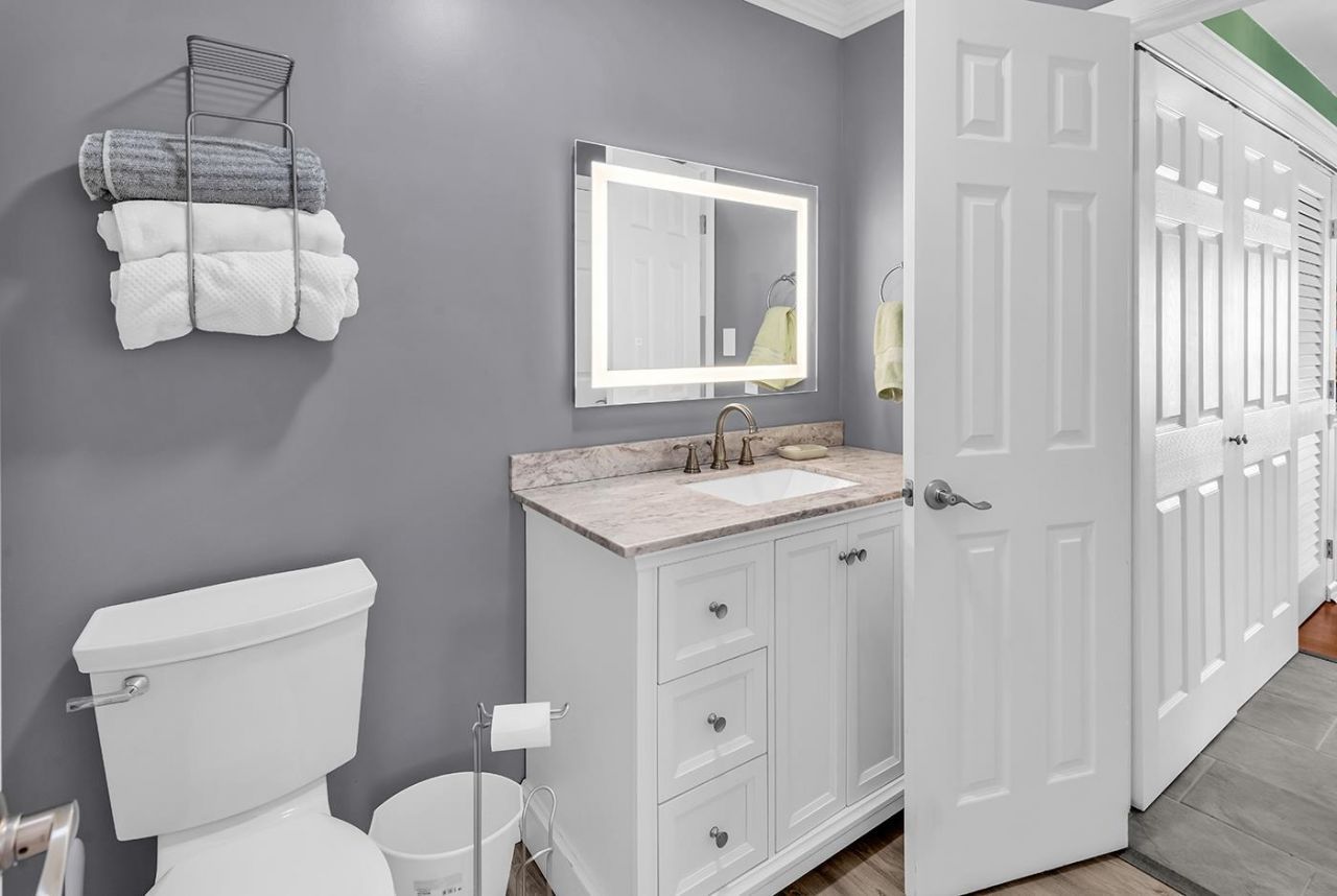 4357 Spa Dr. Photo 17