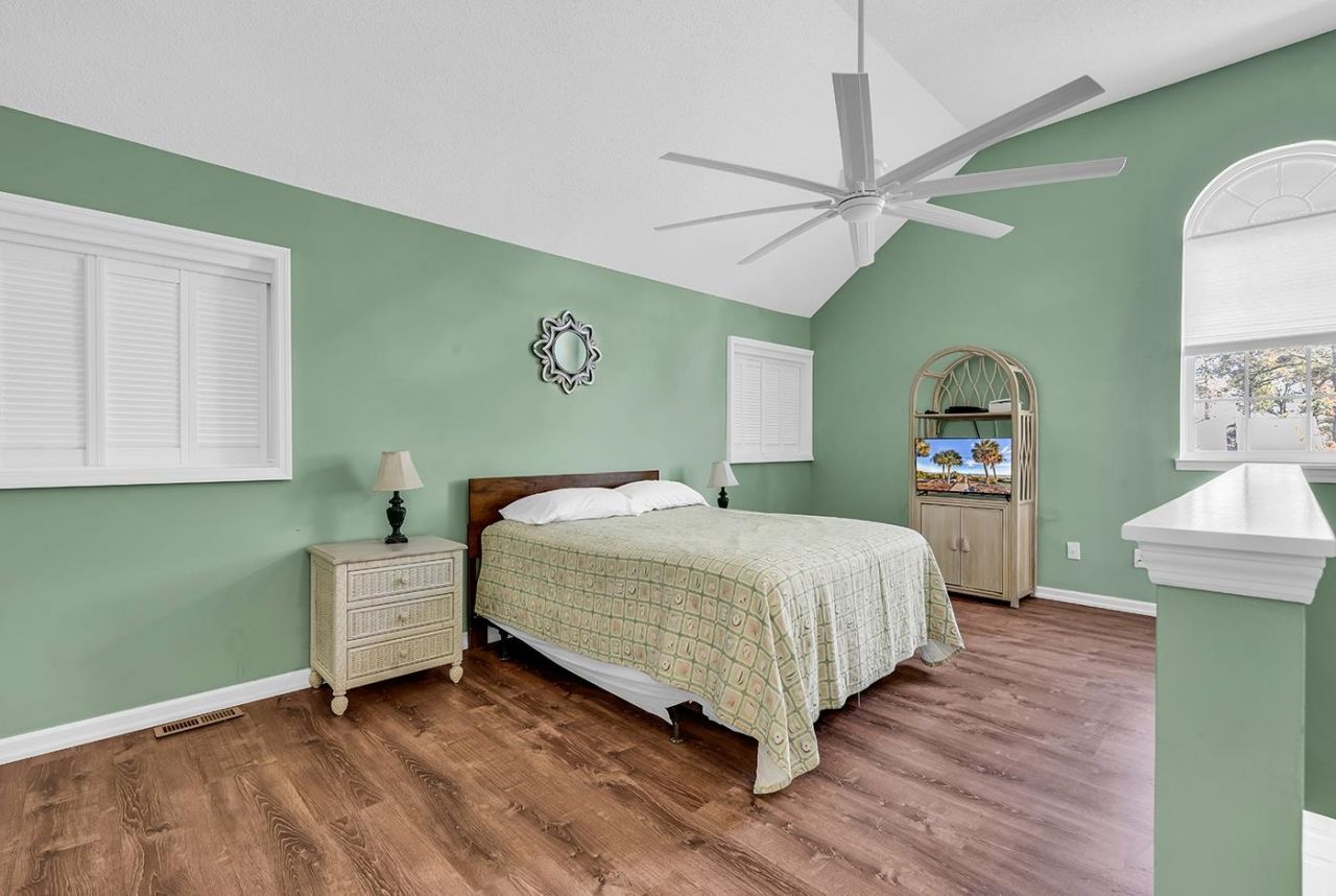 4357 Spa Dr. Photo 29