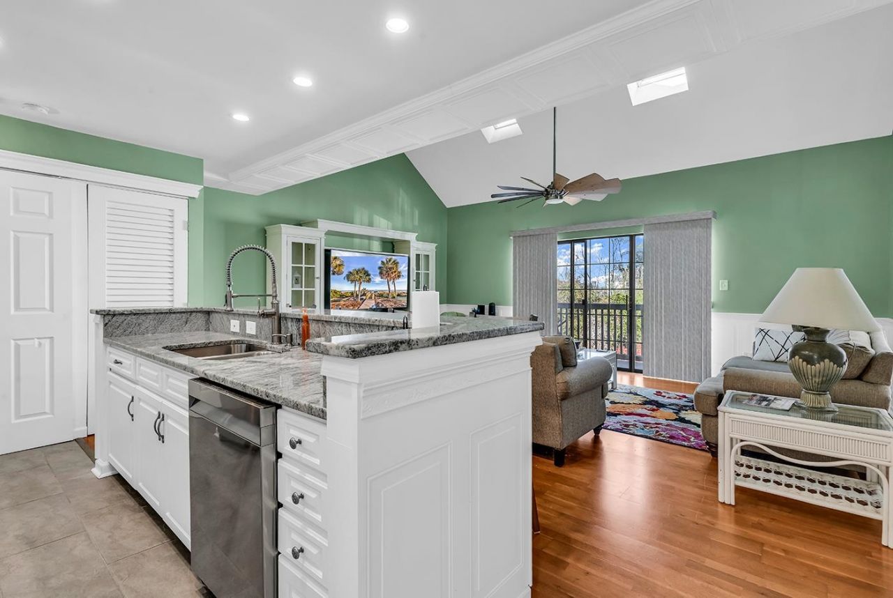 4357 Spa Dr. Photo 5