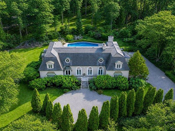 38 Tiffany Road, Oyster Bay, NY 11771