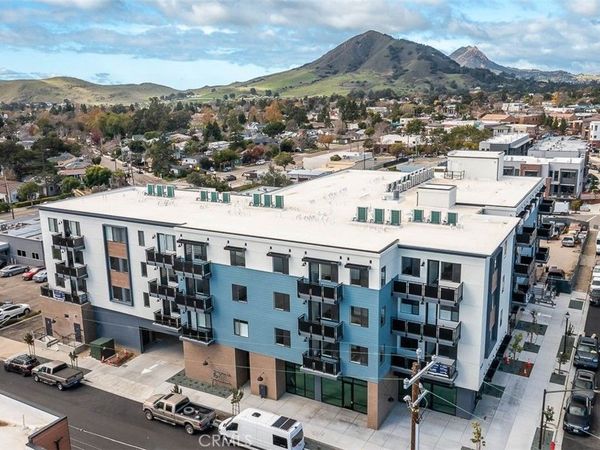 2475 Victoria Avenue, Unit 203, San Luis Obispo, CA 93401