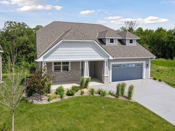 1851 Campfire Drive E, Waconia, MN 55387