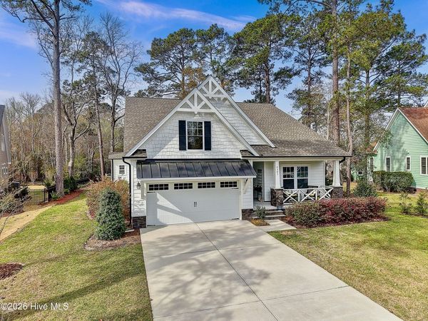 4305 Shelter Cove SE, Southport, NC 28461