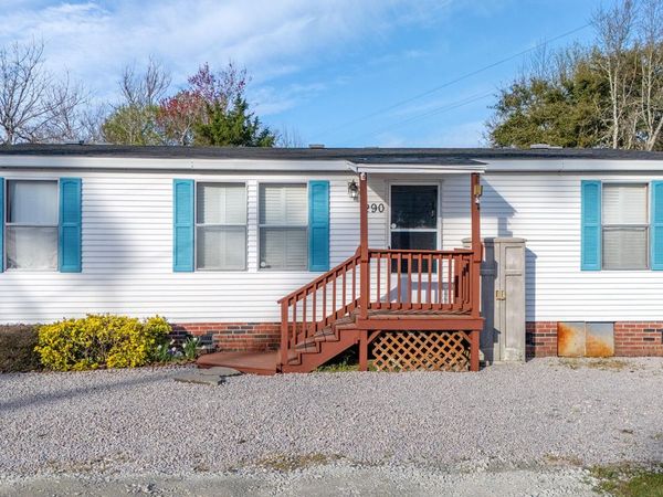 290 Broad Creek Loop Road , Newport, NC 28570