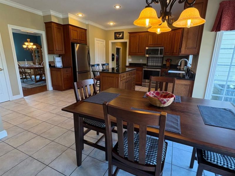 499 Williamsburg Drive, Tiffin, OH 44883 Photo 11