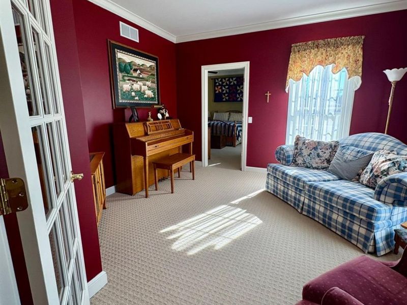 499 Williamsburg Drive, Tiffin, OH 44883 Photo 13