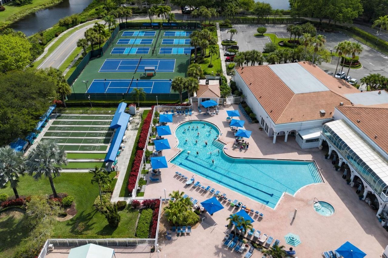 5291 Europa Drive, Unit D, Boynton Beach, FL 33437 Photo