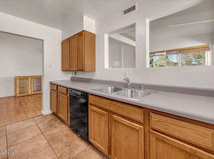 11272 Green Mountain Street, Reno, NV 89506 Photo