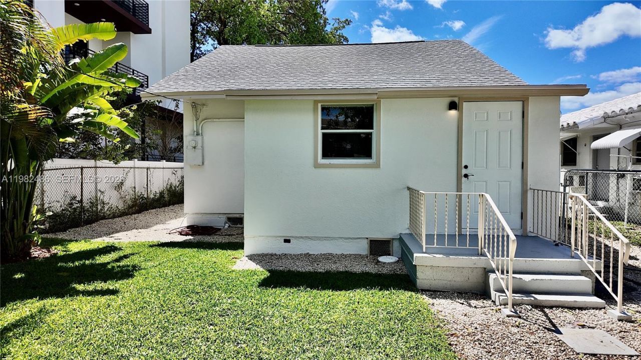 1721 Fletcher St , Hollywood, FL 33020 Photo