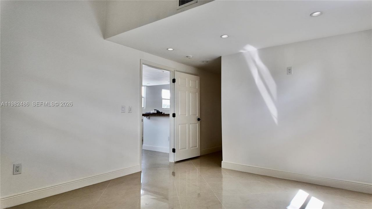 1721 Fletcher St, Hollywood, FL 33020 Photo