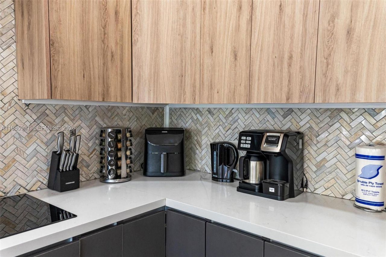 5100 NW 76th Pl , Fort Lauderdale, FL 33073 Photo