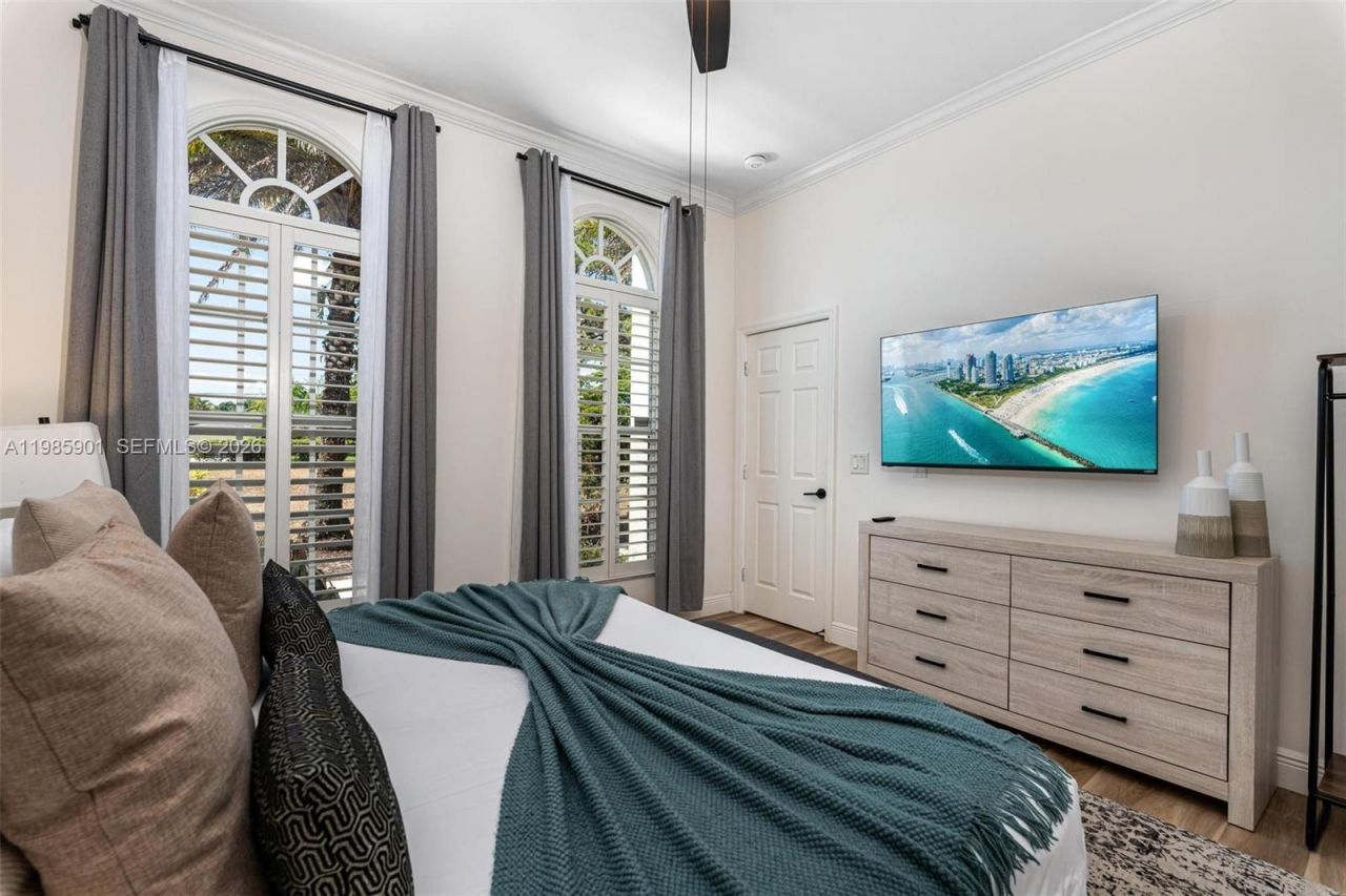 5100 NW 76th Pl , Fort Lauderdale, FL 33073 Photo