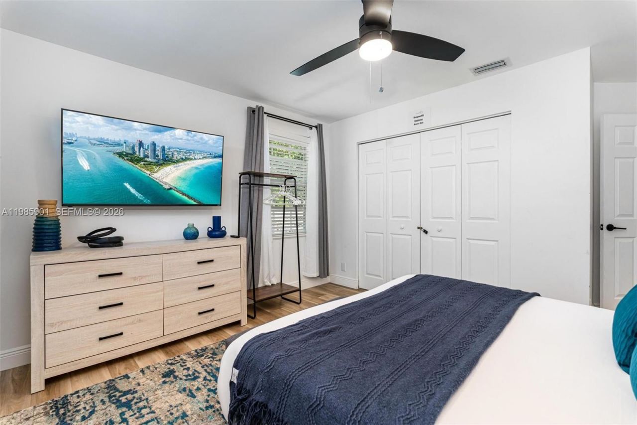 5100 NW 76th Pl , Fort Lauderdale, FL 33073 Photo