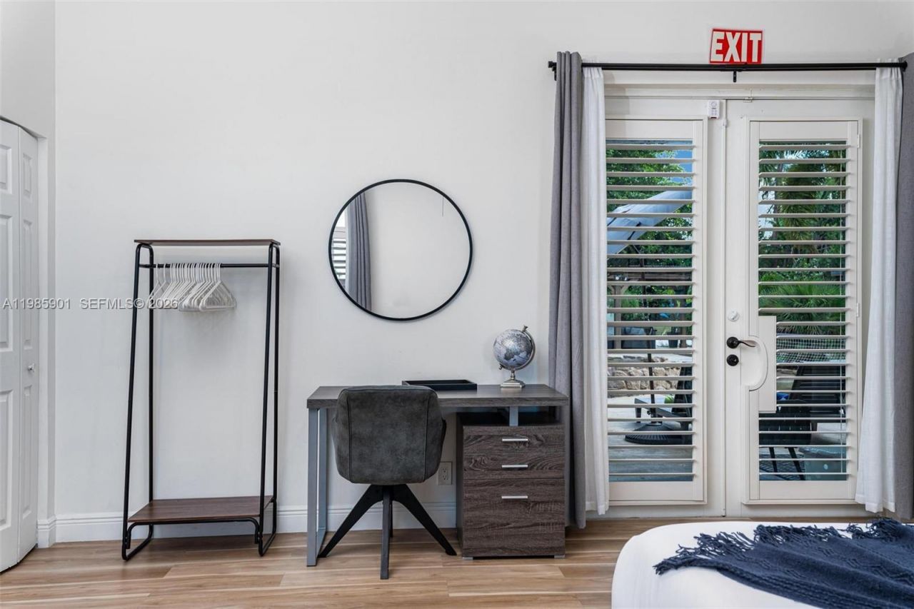 5100 NW 76th Pl , Fort Lauderdale, FL 33073 Photo