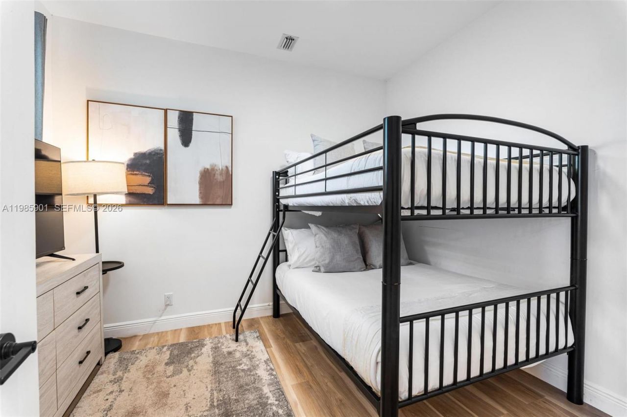 5100 NW 76th Pl , Fort Lauderdale, FL 33073 Photo