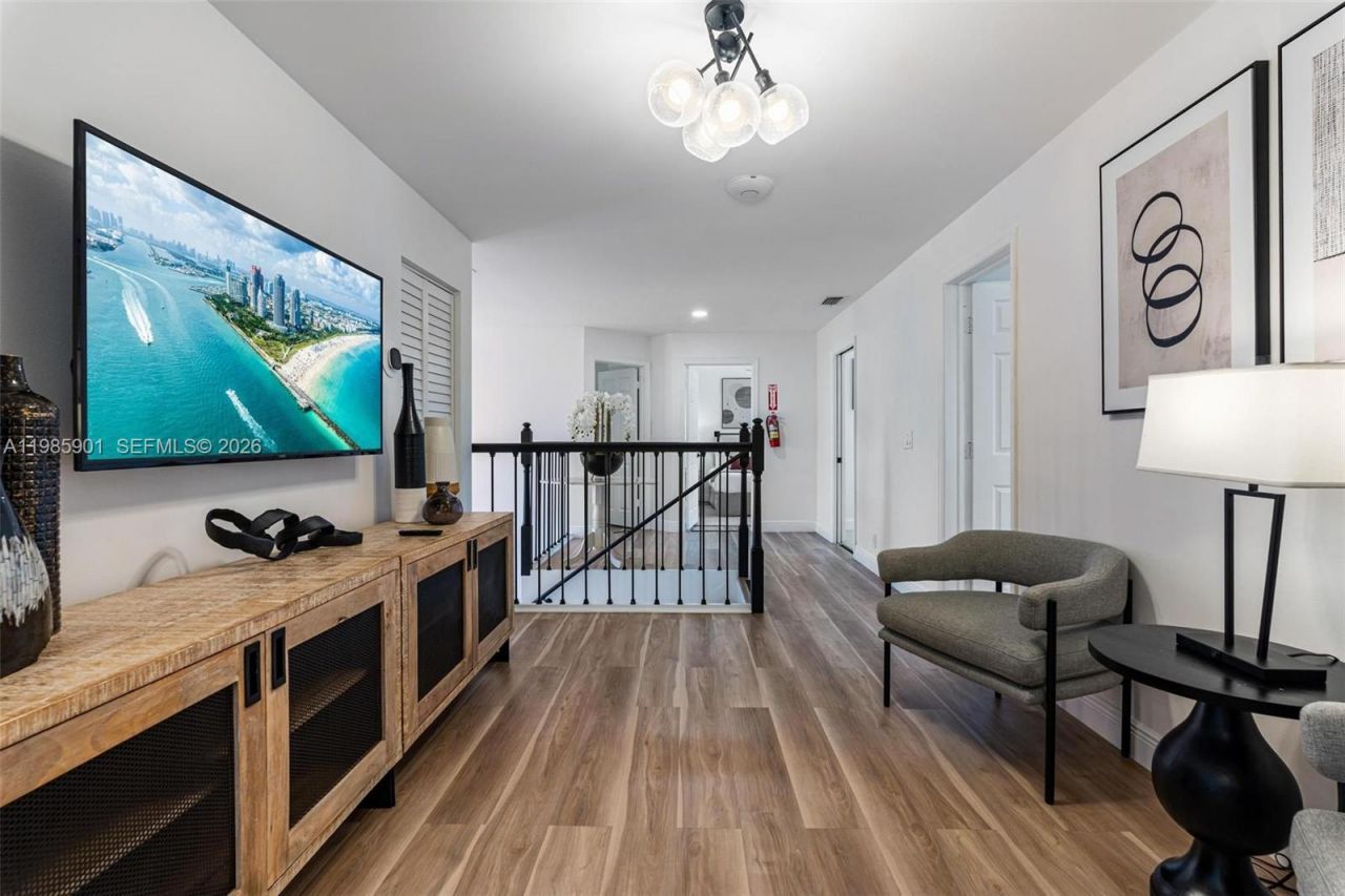 5100 NW 76th Pl , Fort Lauderdale, FL 33073 Photo