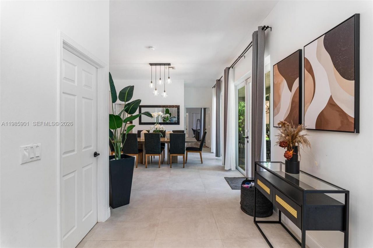 5100 NW 76th Pl , Fort Lauderdale, FL 33073 Photo