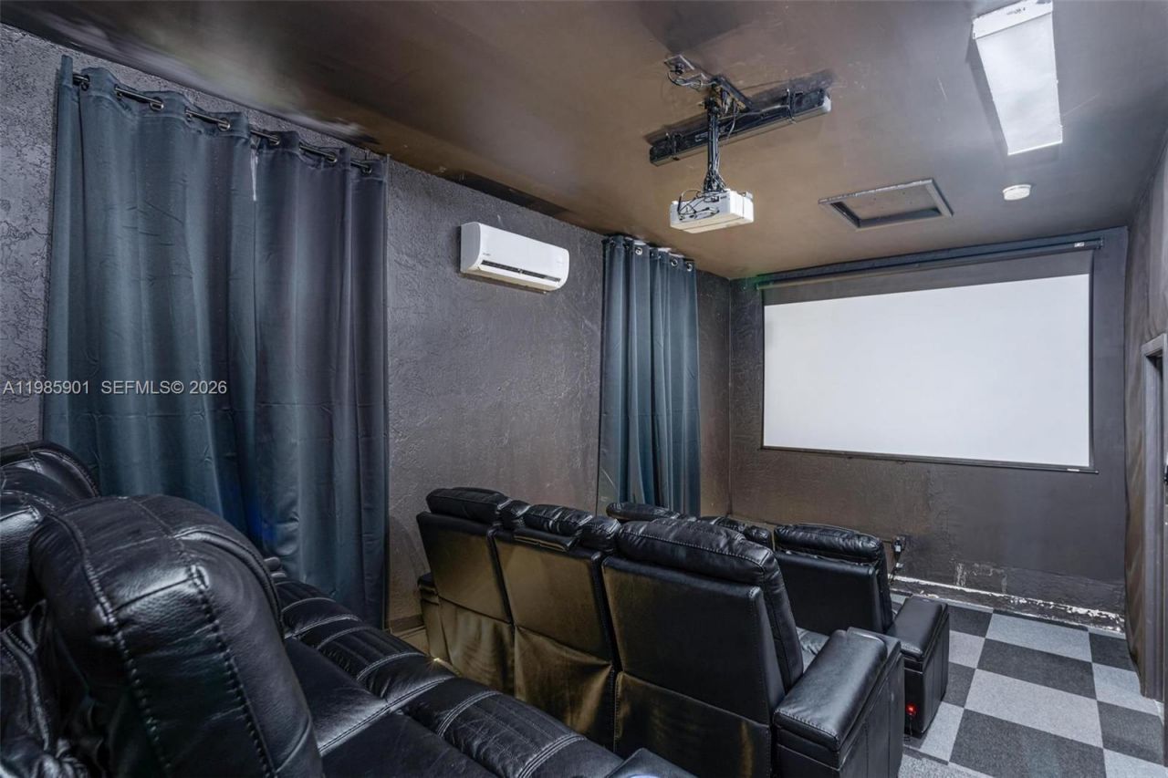 5100 NW 76th Pl , Fort Lauderdale, FL 33073 Photo