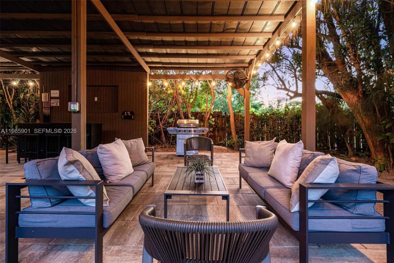 5100 NW 76th Pl , Fort Lauderdale, FL 33073 Photo