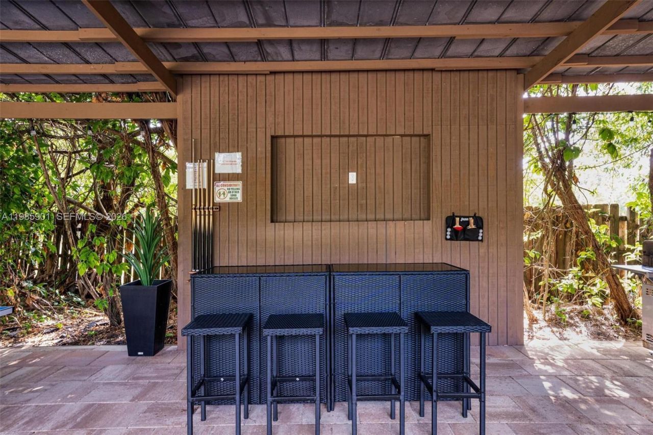 5100 NW 76th Pl , Fort Lauderdale, FL 33073 Photo