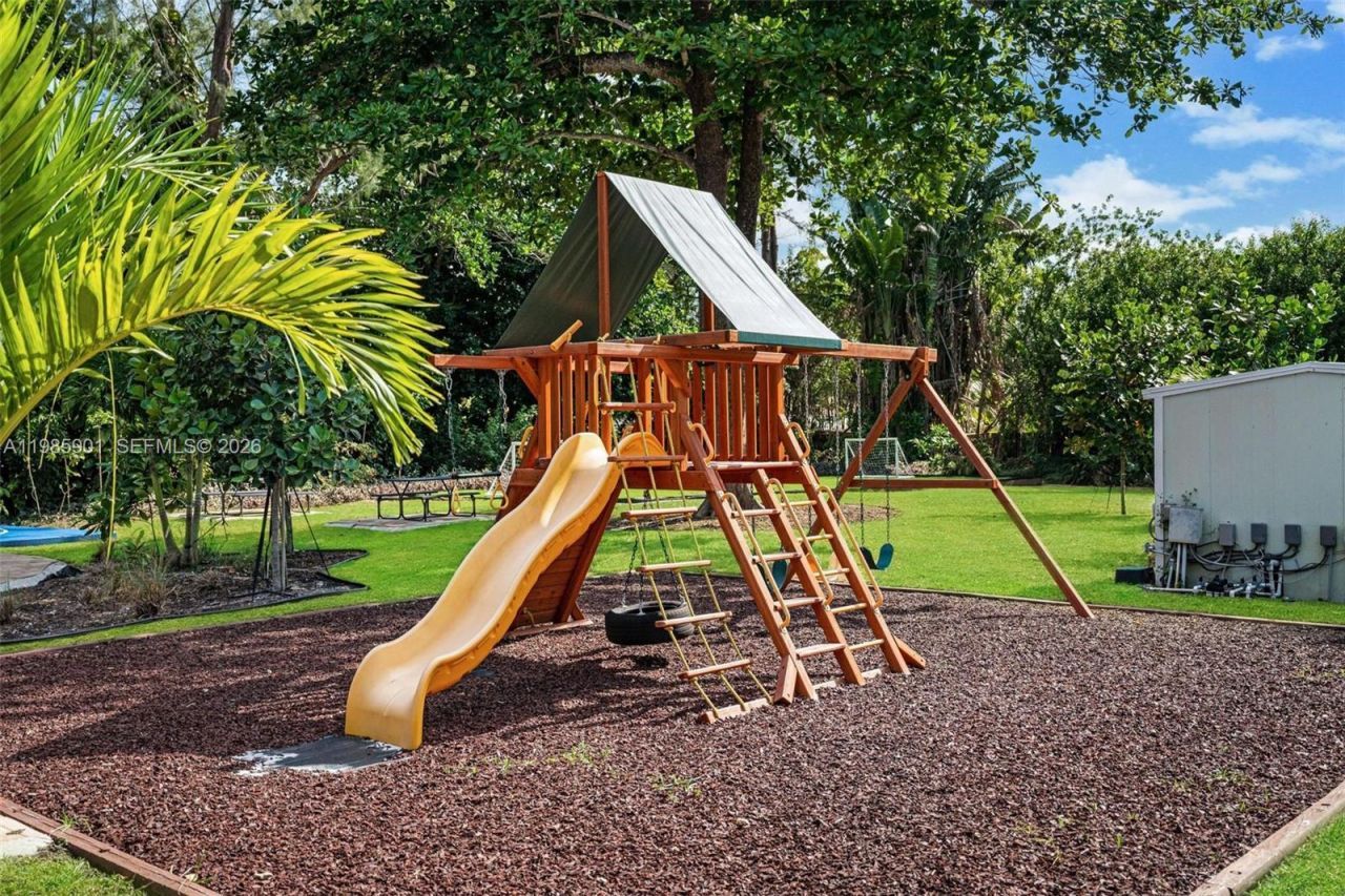 5100 NW 76th Pl , Fort Lauderdale, FL 33073 Photo