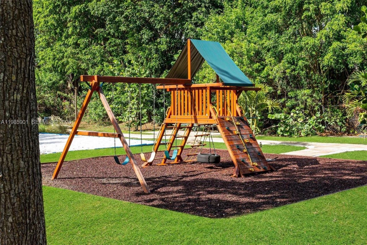 5100 NW 76th Pl , Fort Lauderdale, FL 33073 Photo