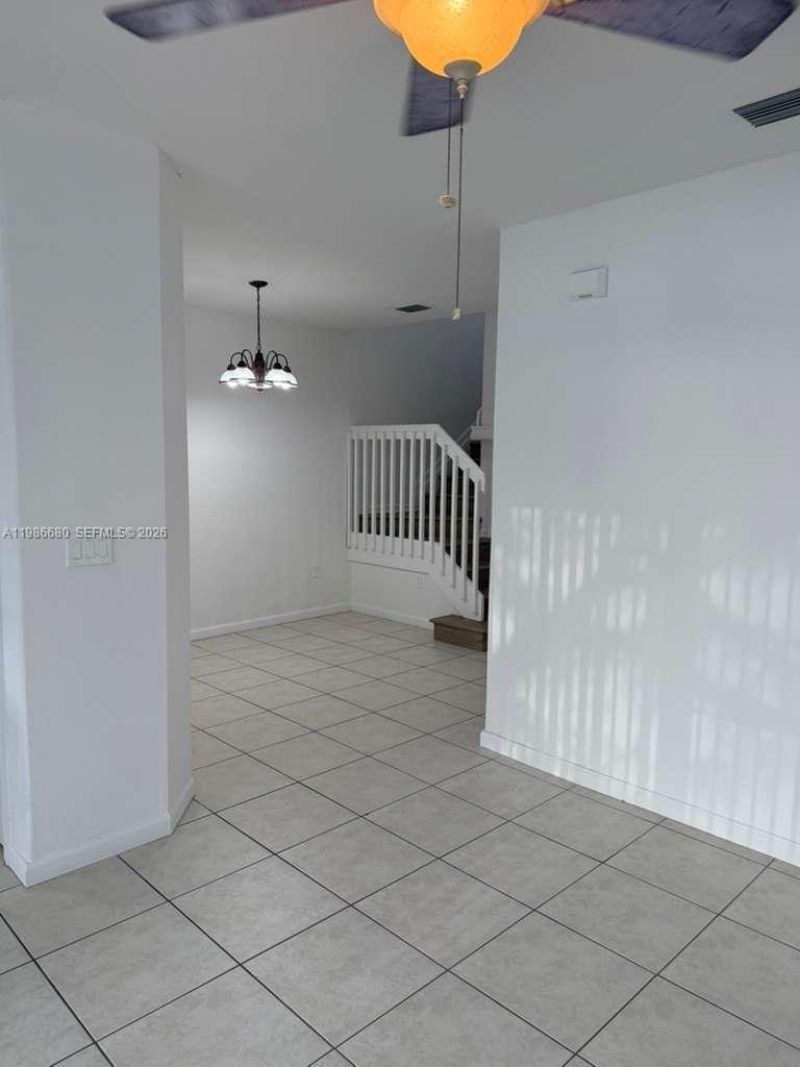2470 SE 15th Pl, Unit 335, Homestead, FL 33035 Photo