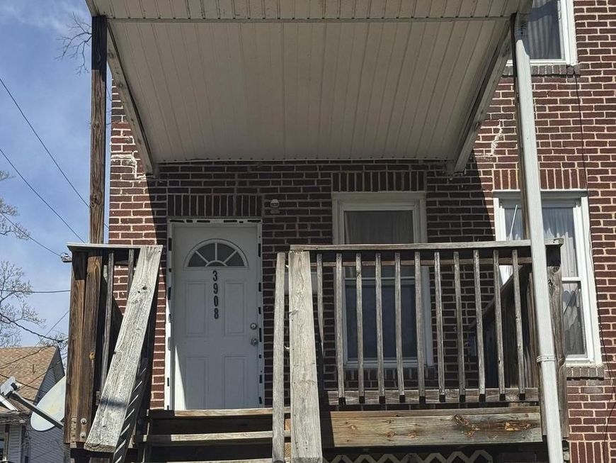 3908 Fairfax Road, Baltimore, MD 21216 Main Photo