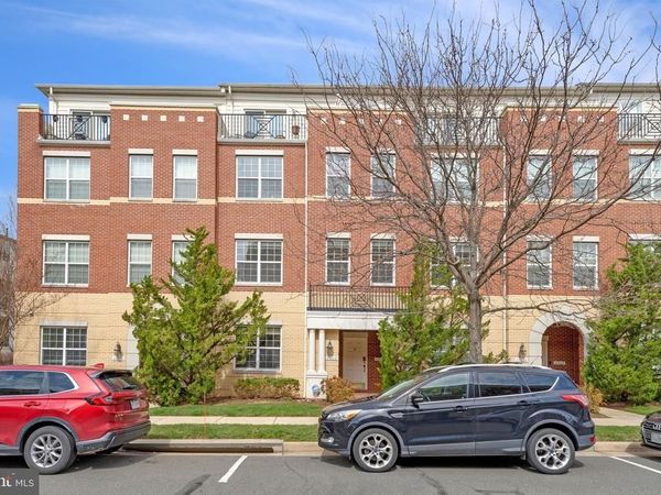 43662 MCDOWELL SQUARE, LEESBURG, VA 20176