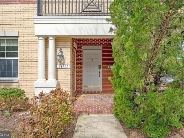 43662 MCDOWELL SQUARE, LEESBURG, VA 20176