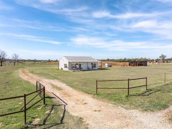 1744 Vz County Road 2303 , Canton, TX 75103