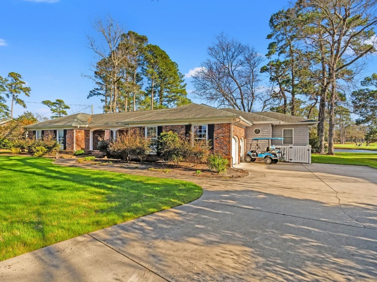 1208 Golfview Dr. Photo 32