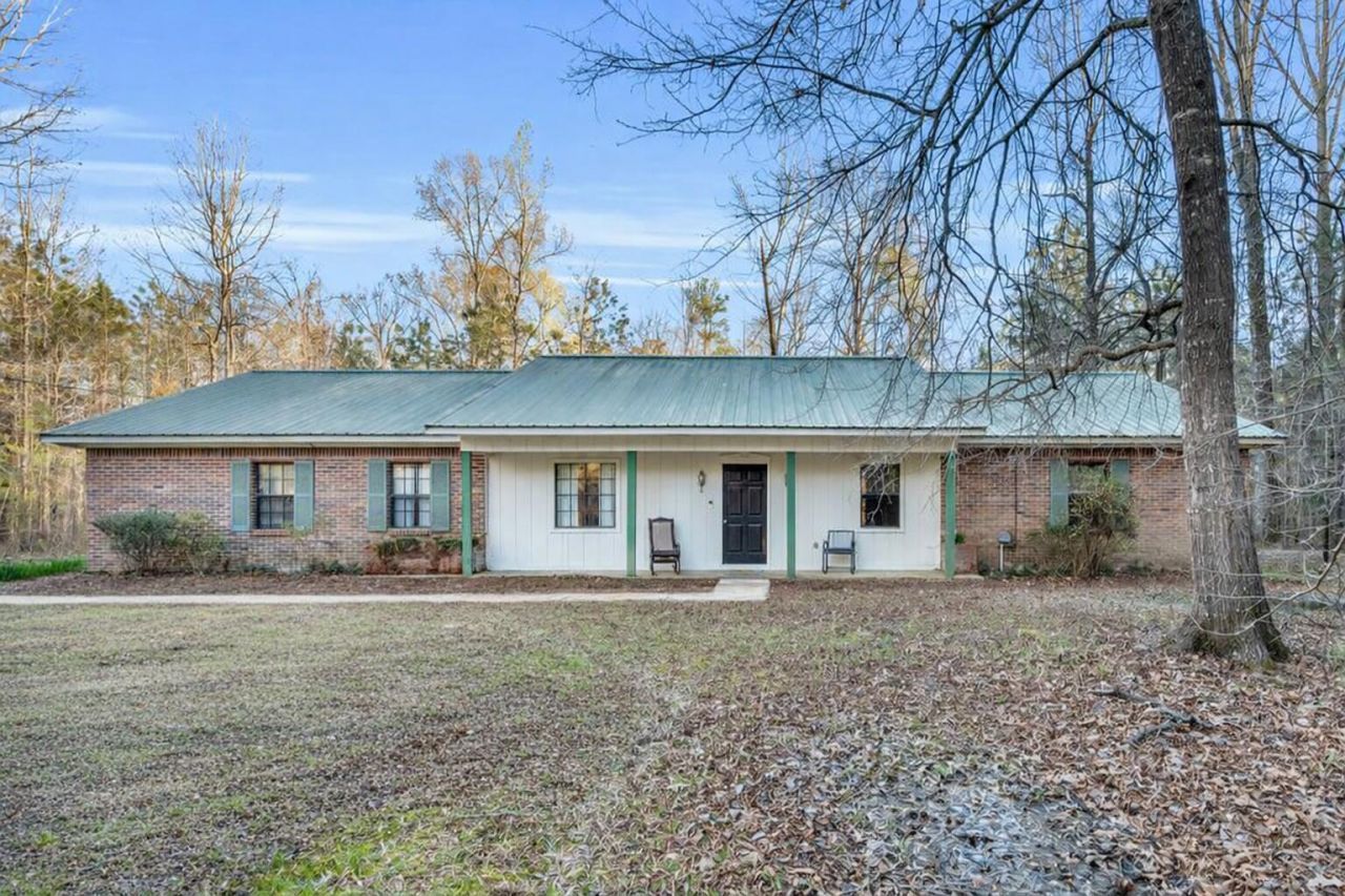 272 Hickory Ridge Dr., Starkville, MS 39759 Main Photo