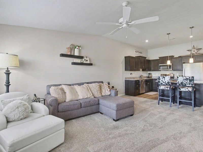 2504 Crosshill Drive, Crescent Springs, KY 41017 Photo 2