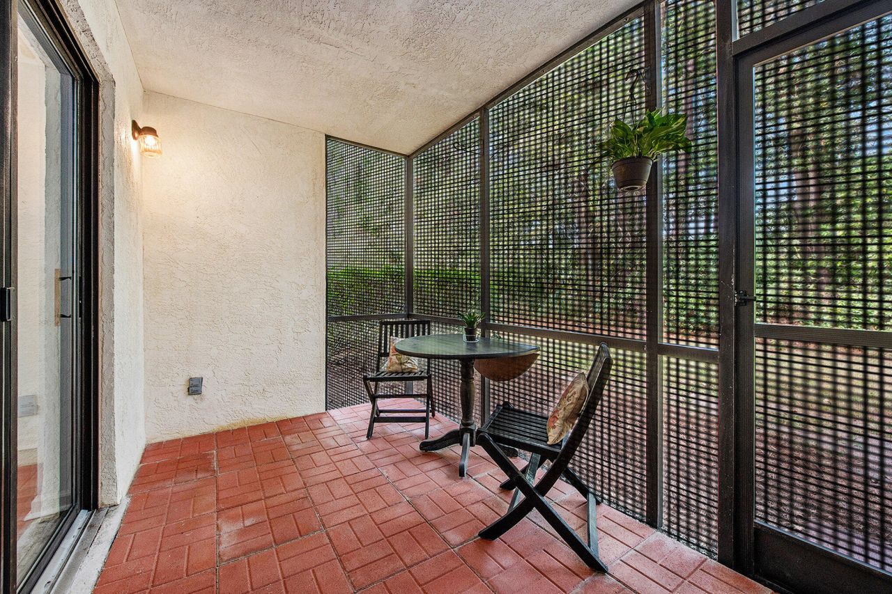 2975 Dove Haven Court Photo 20