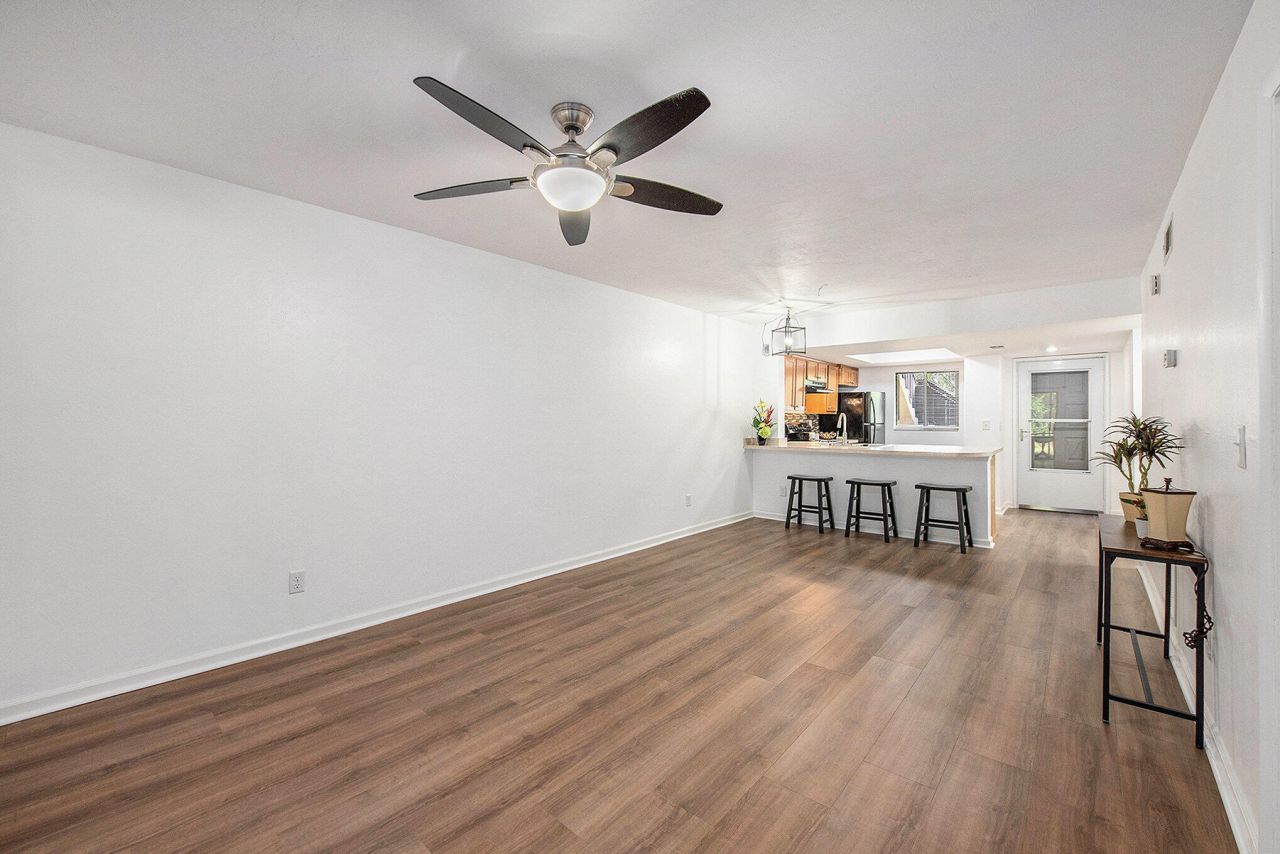 2975 Dove Haven Court Photo 6