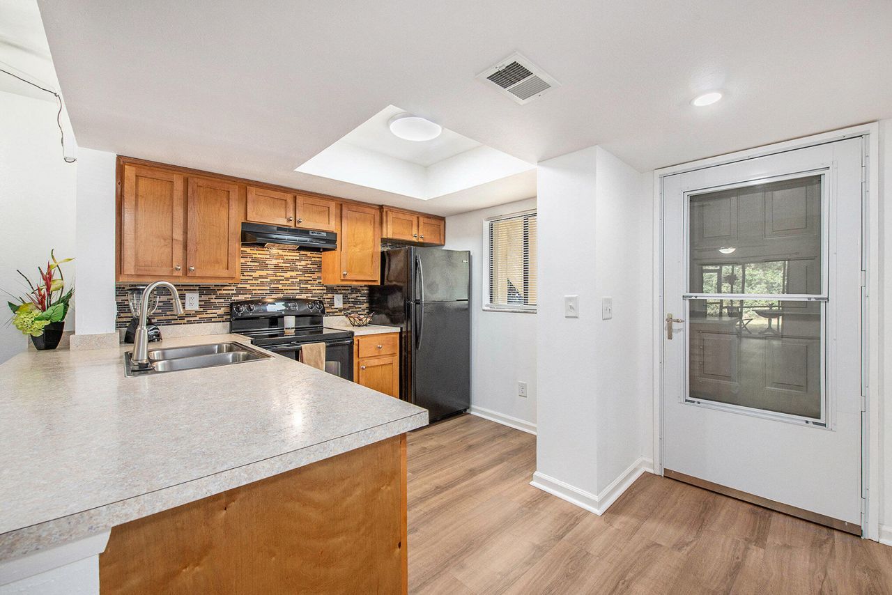 2975 Dove Haven Court Photo 9