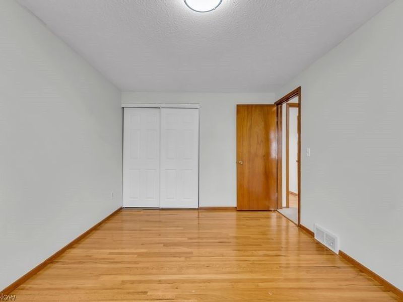 462 Waterbury Drive, Eastlake, OH 44095 Photo 10