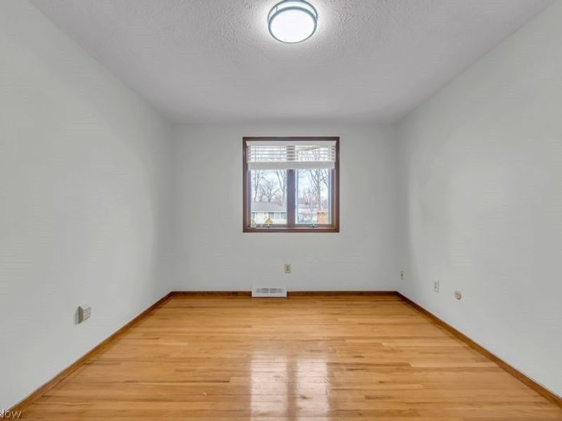 462 Waterbury Drive, Eastlake, OH 44095 Photo 11